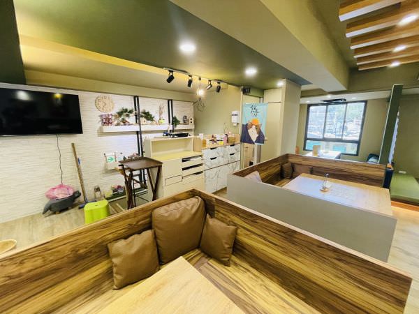 森林小徑文心店用餐环境